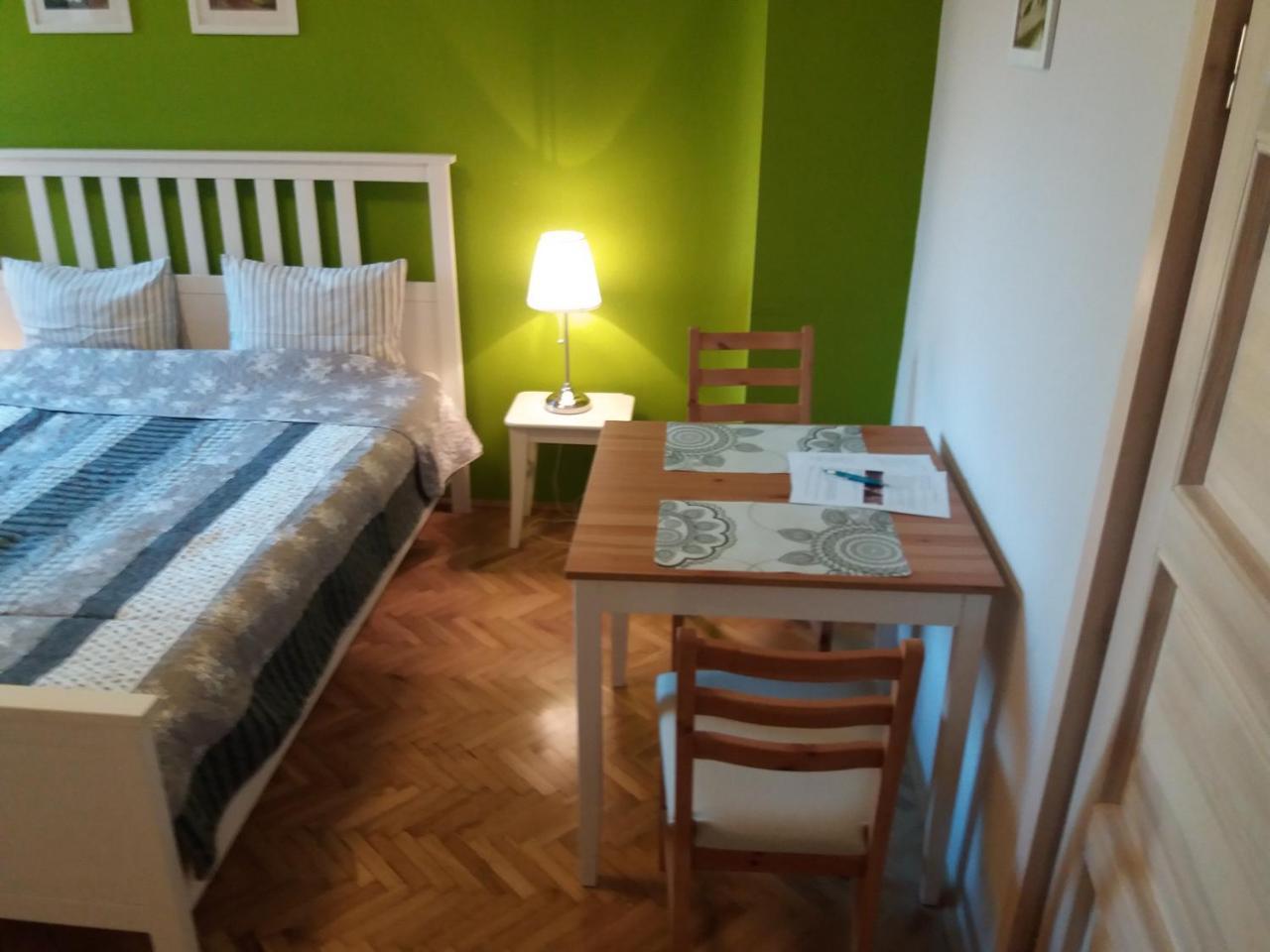 Budanest Apartments บูดาเปสต์ ภายนอก รูปภาพ